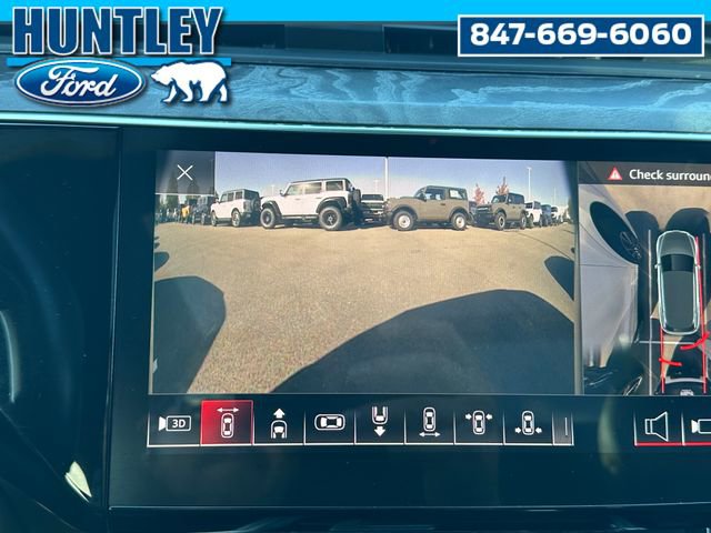 Used 2019 Audi e-tron Prestige w/ Prestige Package image 35