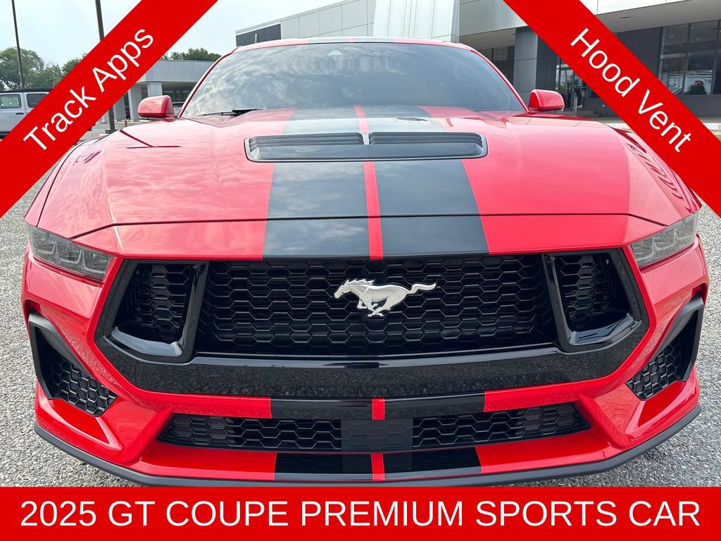 Used 2025 Ford Mustang GT Premium RWD image 2