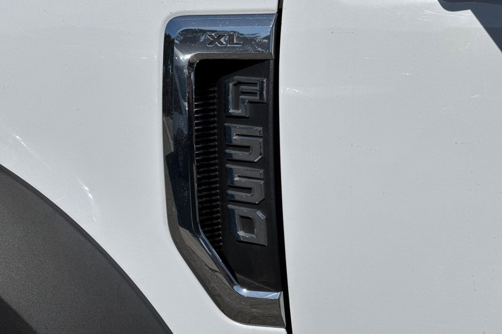 Used 2022 Ford F550 16Ft Stakebed image 24