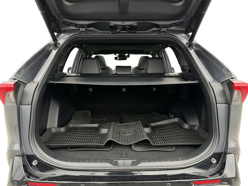 Used 2020 Toyota RAV4 XSE w/ XSE Grade Weather Package image 11
