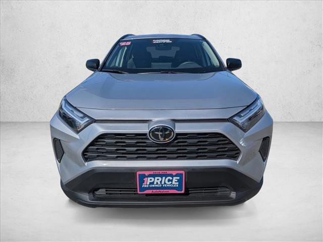 Used 2025 Toyota RAV4 LE video 2