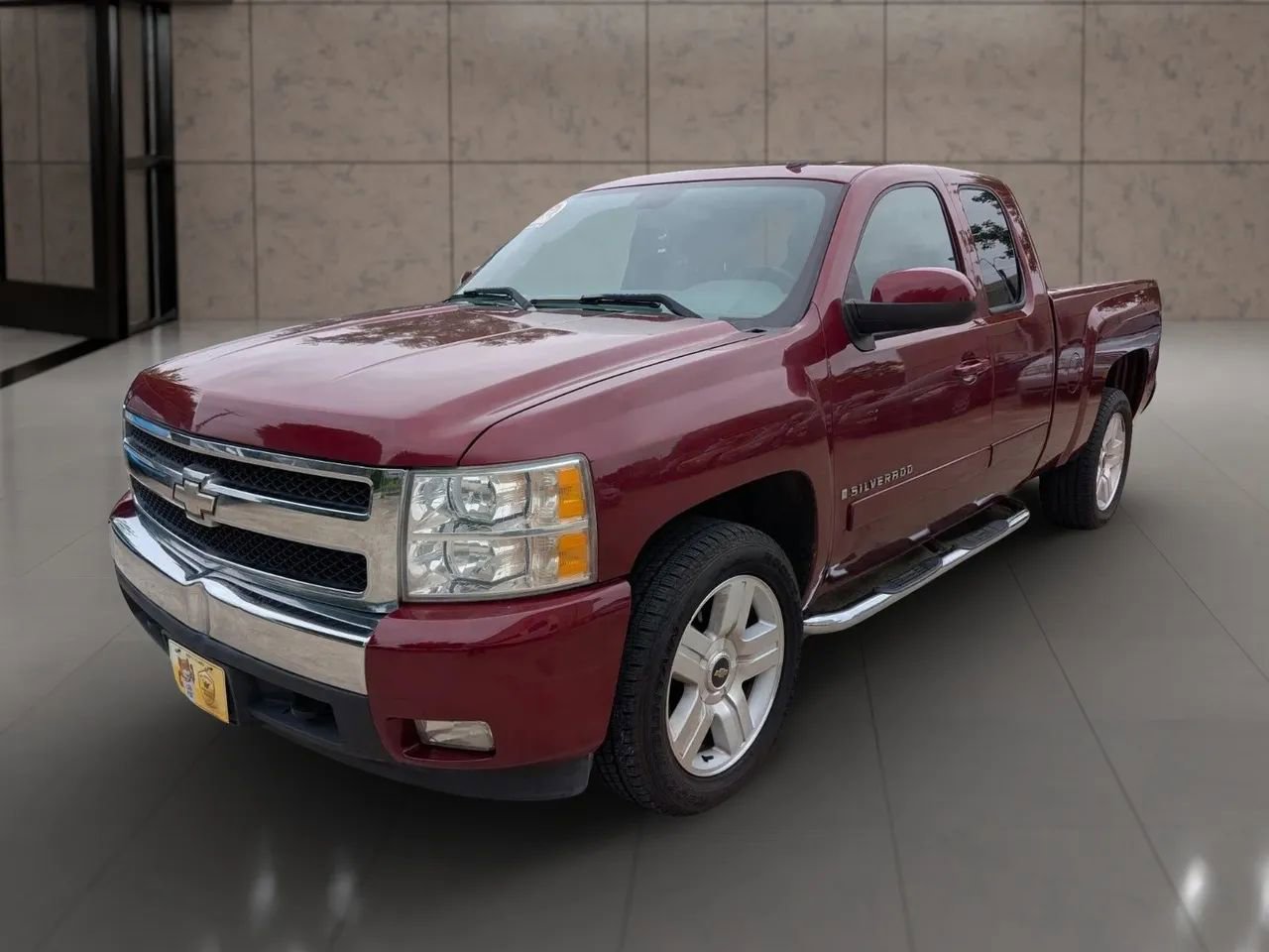 Used 2008 Chevrolet Silverado 1500 LT w/ Texas Edition RWD image 3