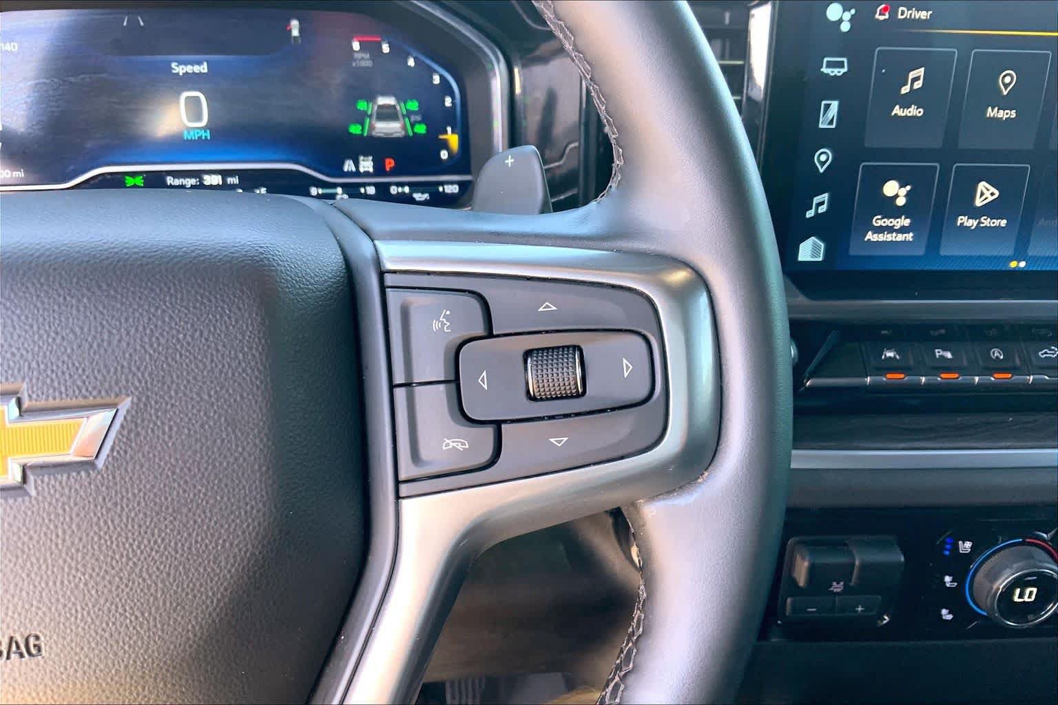 Used 2023 Chevrolet Silverado 1500 LTZ w/ LTZ Premium Package AWD/4WD image 25