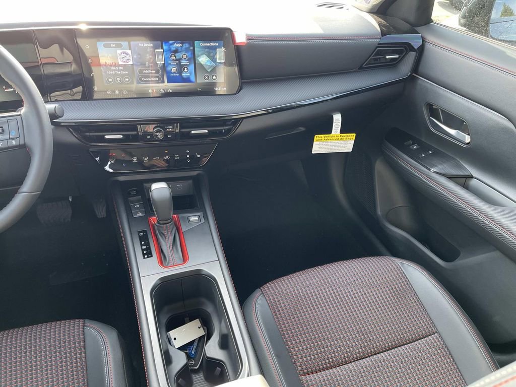 New 2026 Nissan Kicks SR w/ SR Premium Package FWD image 14