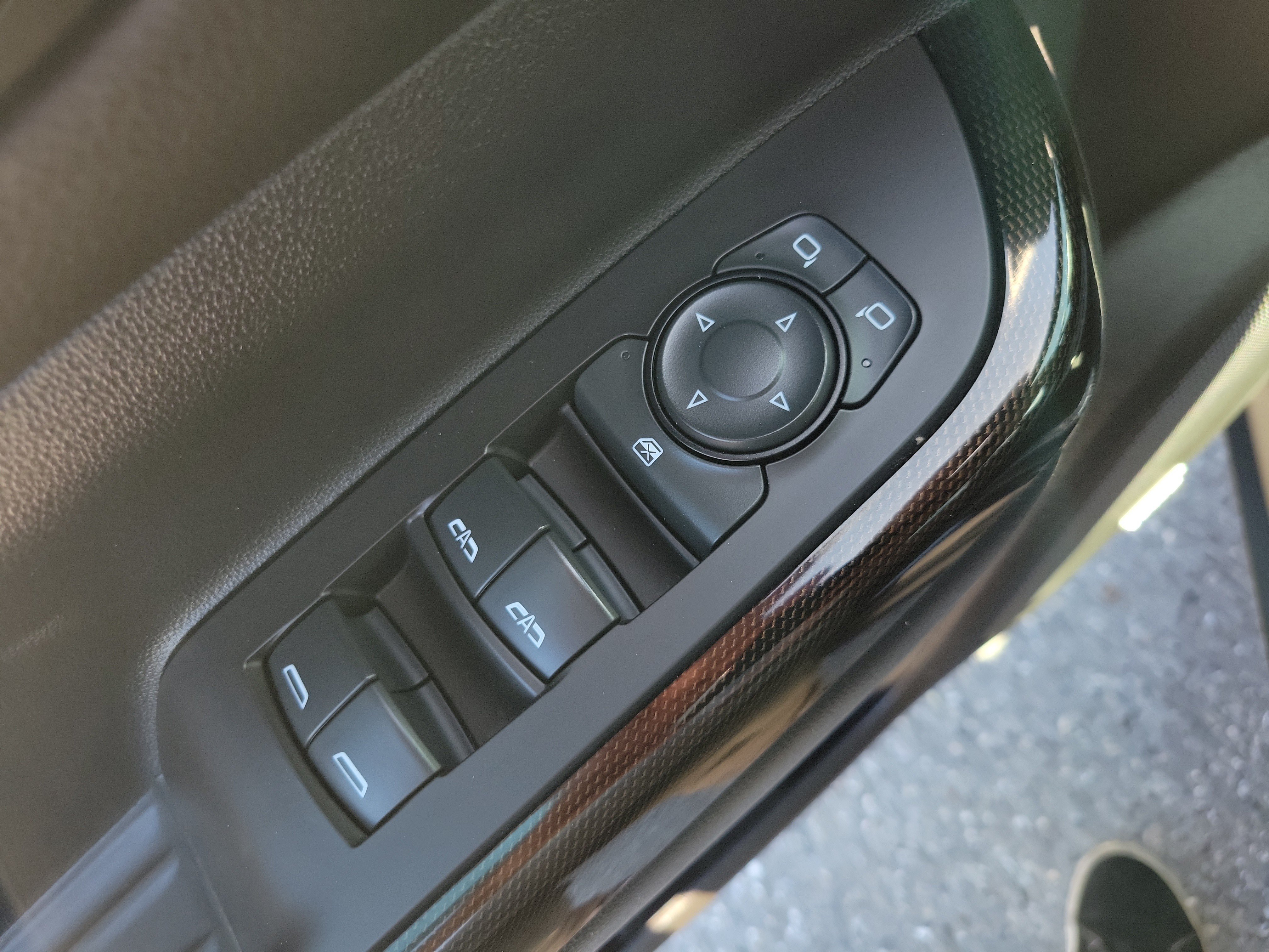 Certified 2020 GMC Acadia AT4 w/ Driver Alert Package II AWD/4WD image 17
