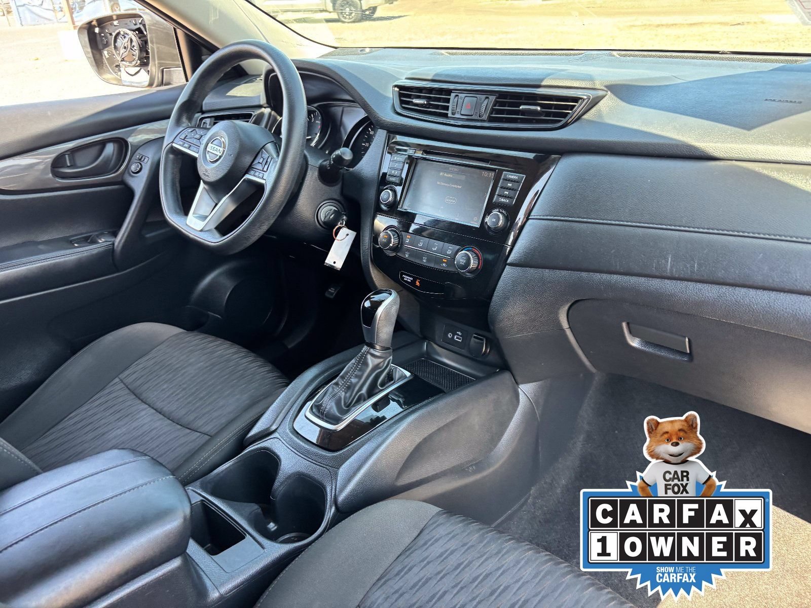 Used 2020 Nissan Rogue S FWD image 12