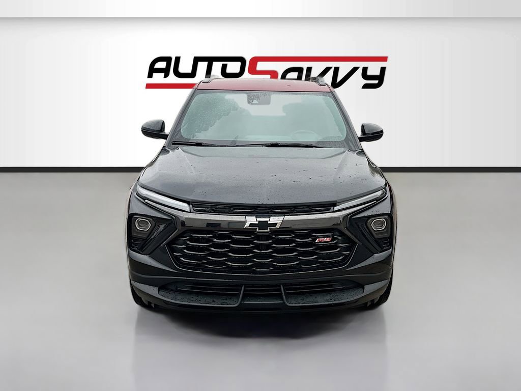 Used 2025 Chevrolet TrailBlazer RS w/ Convenience Package FWD image 2