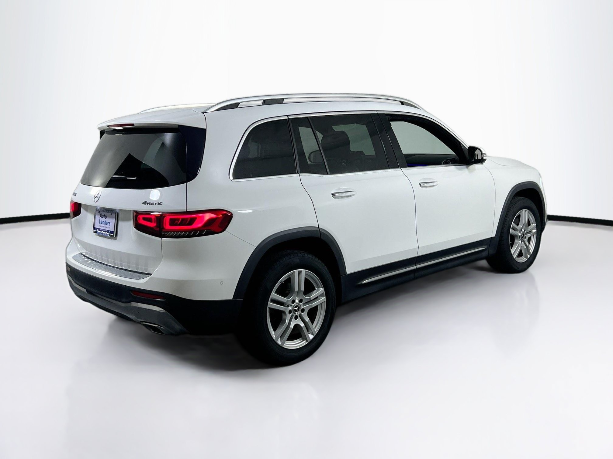 Used 2022 Mercedes-Benz GLB 250 4MATIC image 5