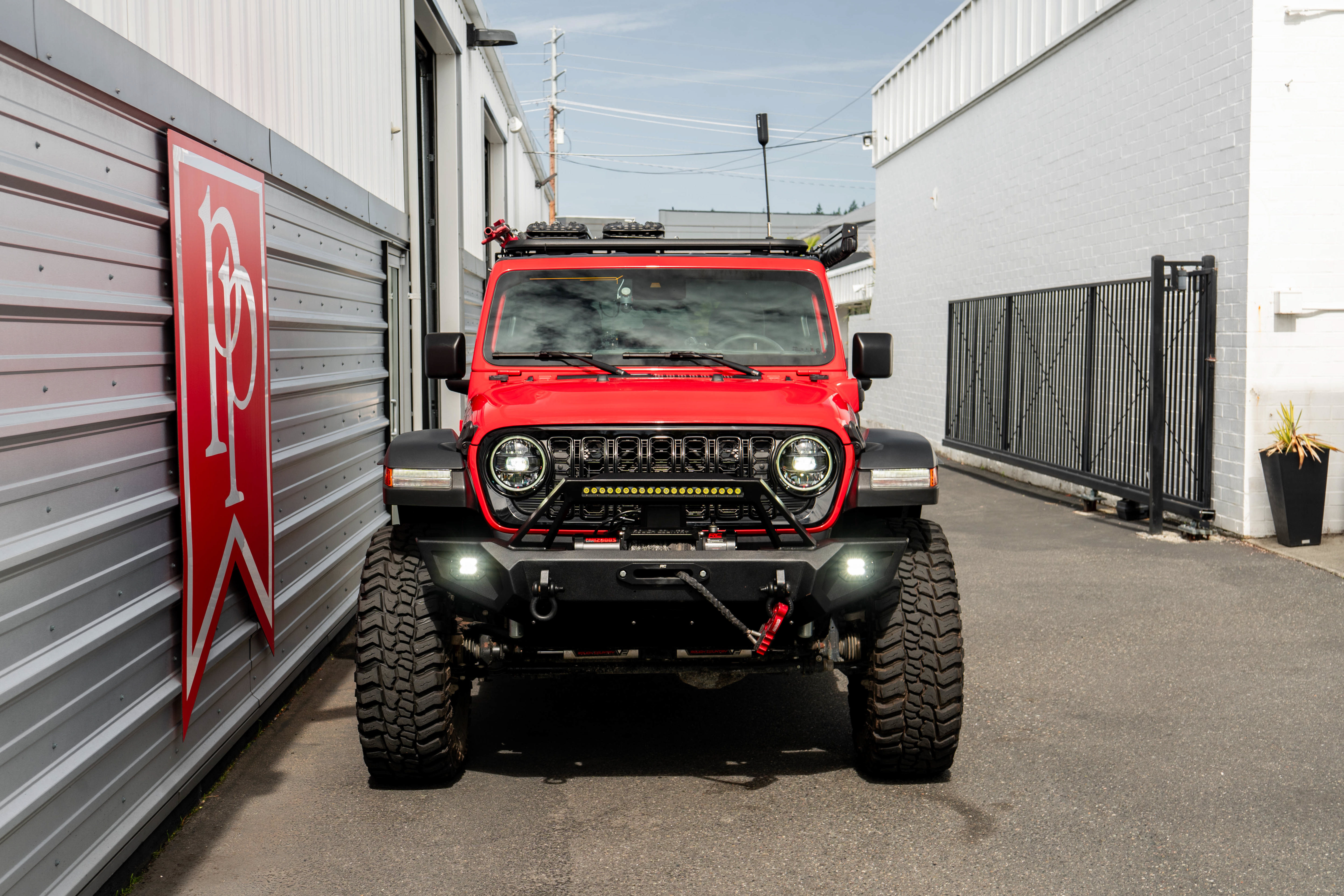 Used 2024 Jeep Wrangler Unlimited AWD/4WD image 43