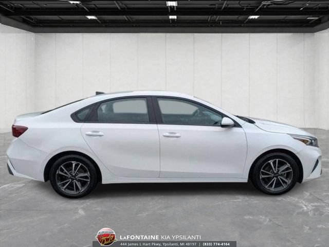 Used 2023 Kia Forte LXS FWD image 6