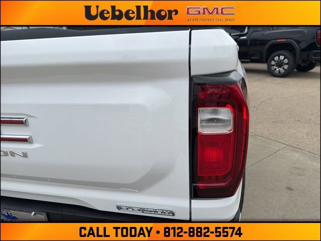 New 2026 GMC Canyon Elevation w/ Convenience Package image 8