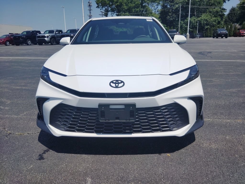 New 2026 Toyota Camry SE FWD image 11