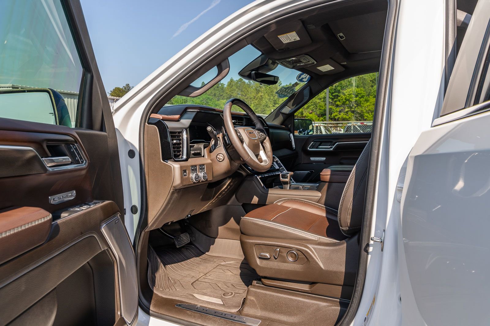 Used 2024 GMC Sierra 1500 Denali image 20