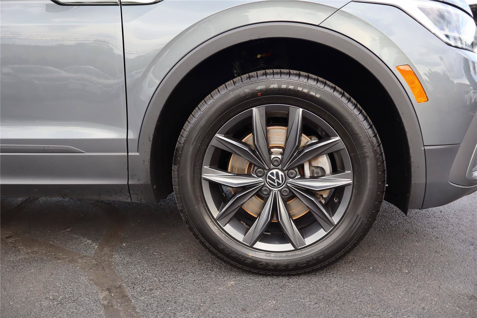 Certified 2023 Volkswagen Tiguan SE AWD/4WD image 11
