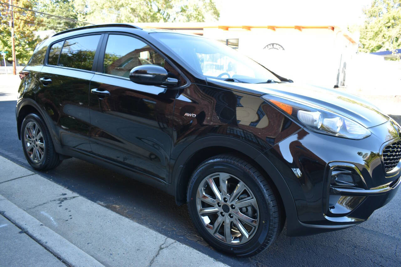 Used 2022 Kia Sportage Nightfall Edition w/ Nighfall AWD Premium Package image 30