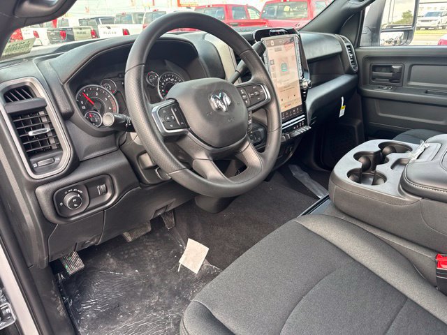 New 2026 RAM 3500 Tradesman AWD/4WD image 12