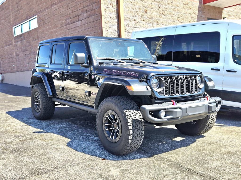 Used 2024 Jeep Wrangler Unlimited Rubicon image 4