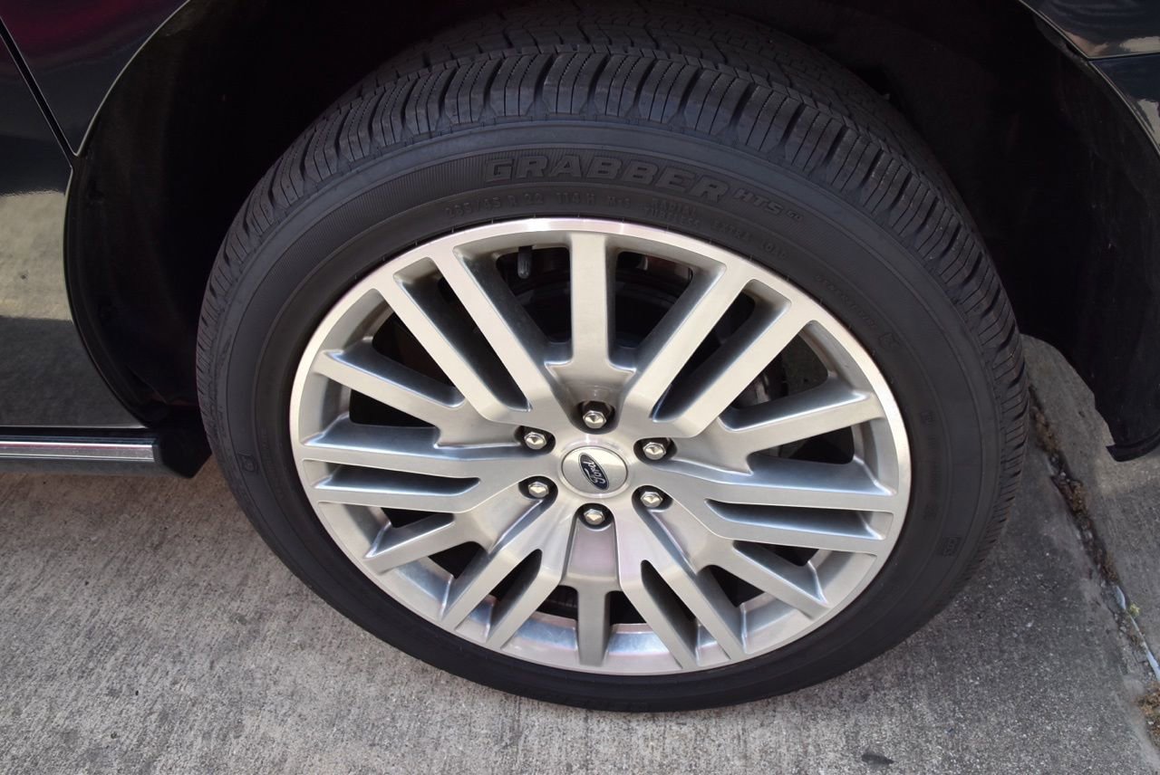 Certified 2024 Ford Expedition Max Platinum AWD/4WD image 9