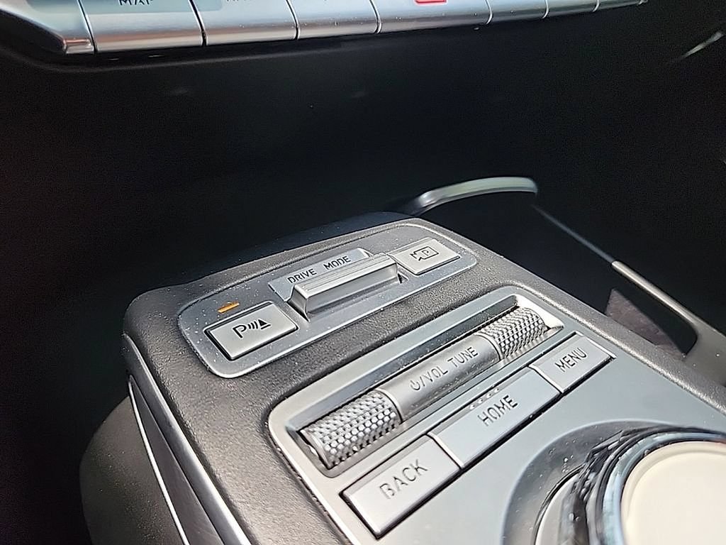Used 2024 Genesis Electrified GV70 w/ Prestige Package AWD/4WD image 26