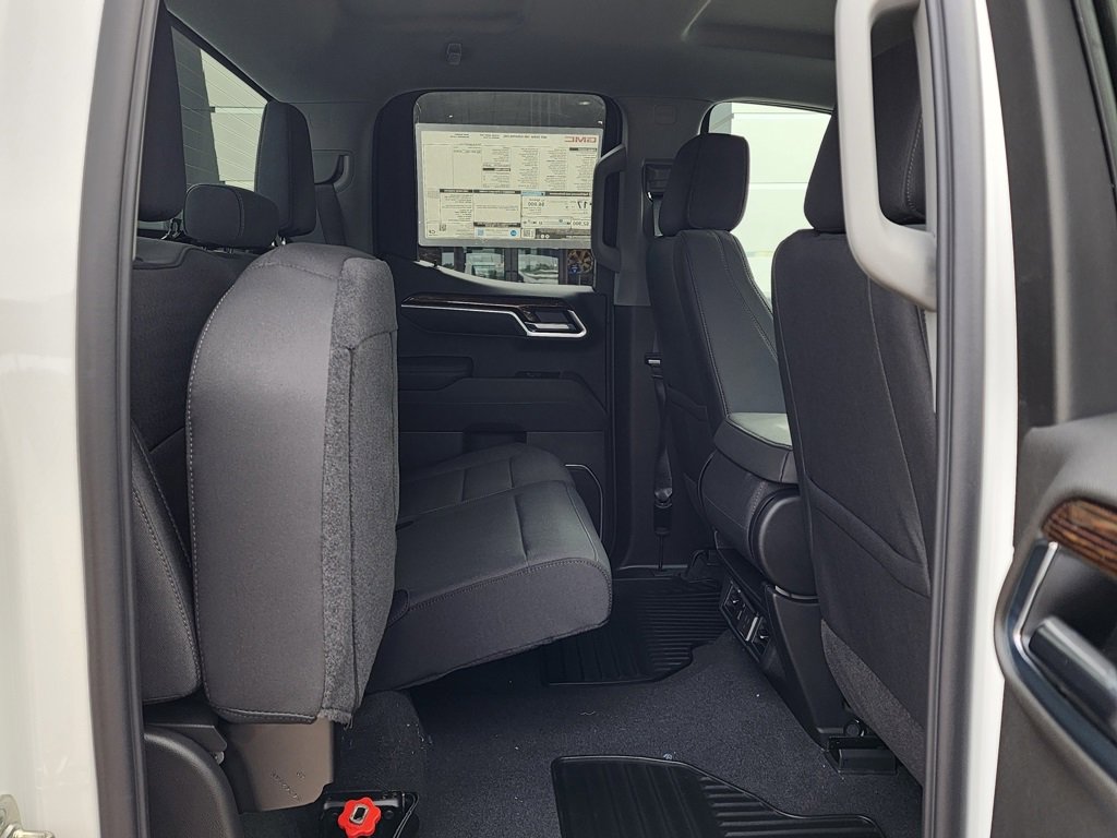 New 2026 GMC Sierra 1500 Elevation image 43