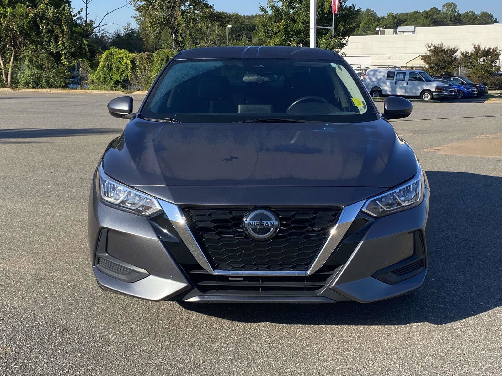 Used 2021 Nissan Sentra SV FWD image 2