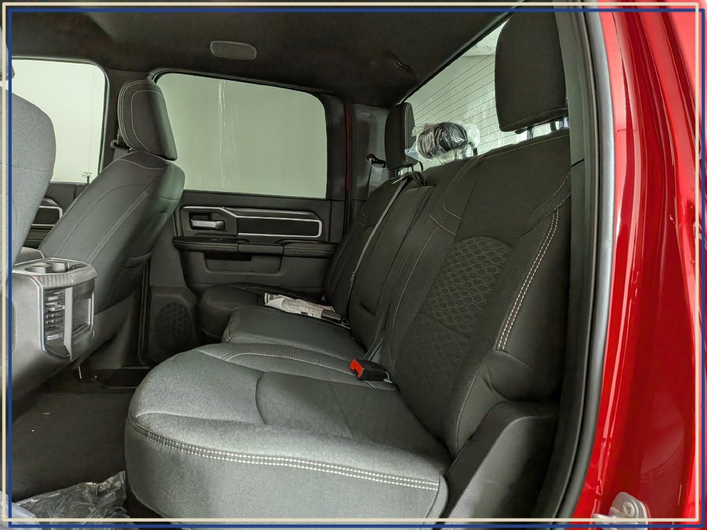 New 2026 RAM 2500 Big Horn AWD/4WD image 28