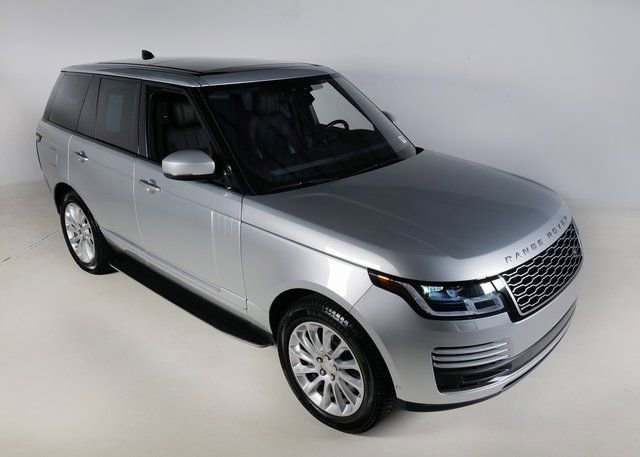 Used 2020 Land Rover Range Rover HSE image 10