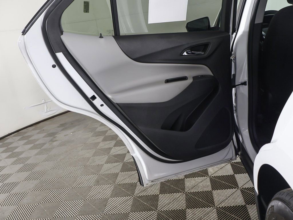 Used 2024 Chevrolet Equinox LT image 23