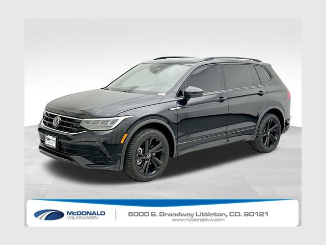 Used 2023 Volkswagen Tiguan SE R-Line image 1