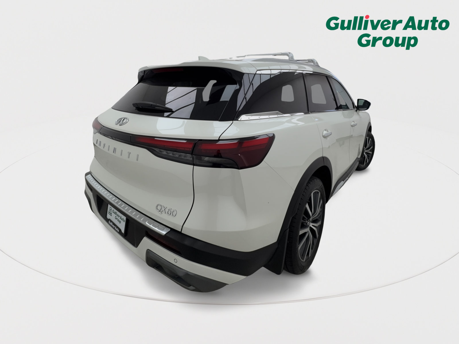 Used 2023 INFINITI QX60 Sensory w/ Vision Package FWD image 8