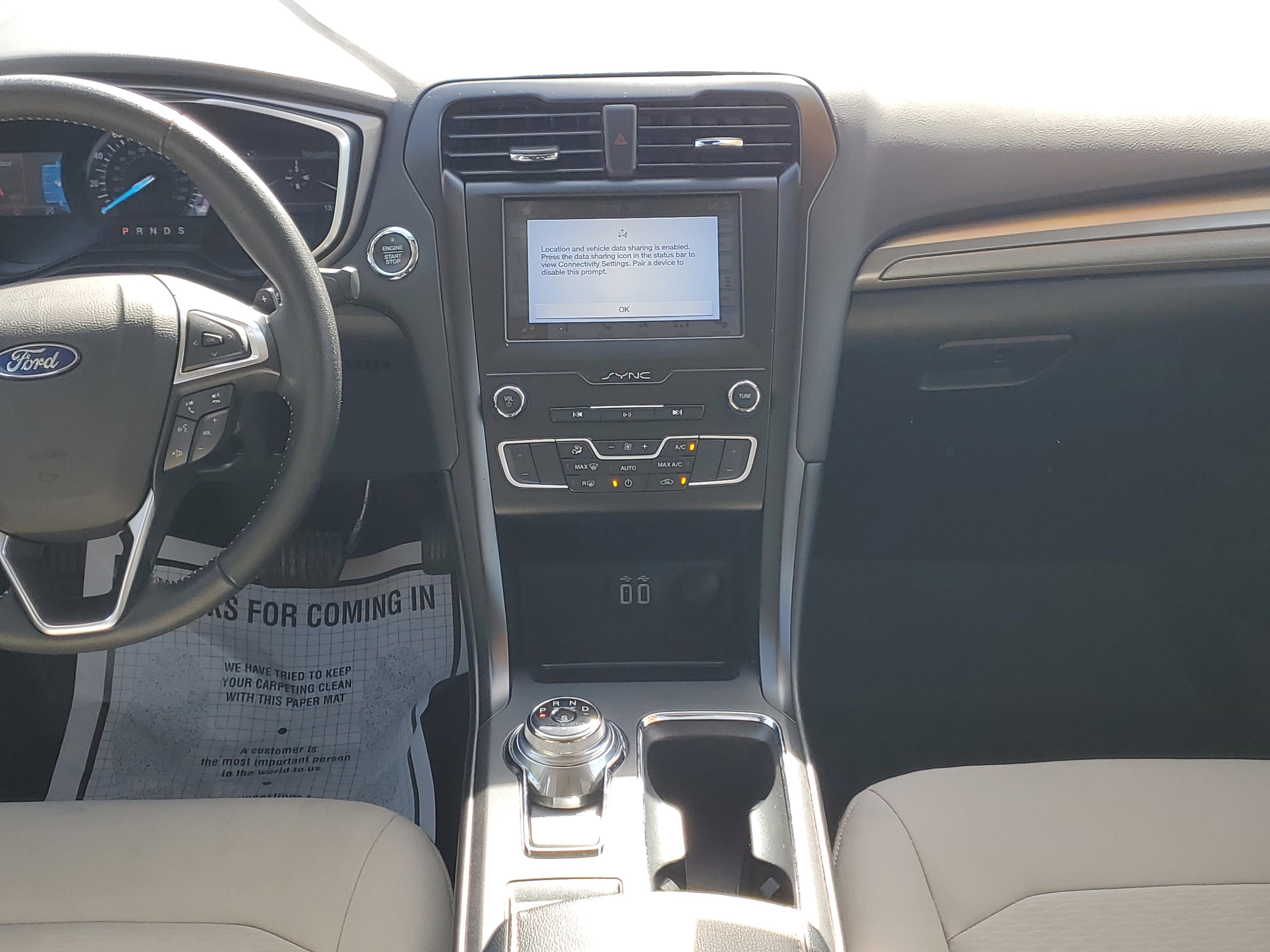 Used 2019 Ford Fusion SE w/ Equipment Group 151A image 16