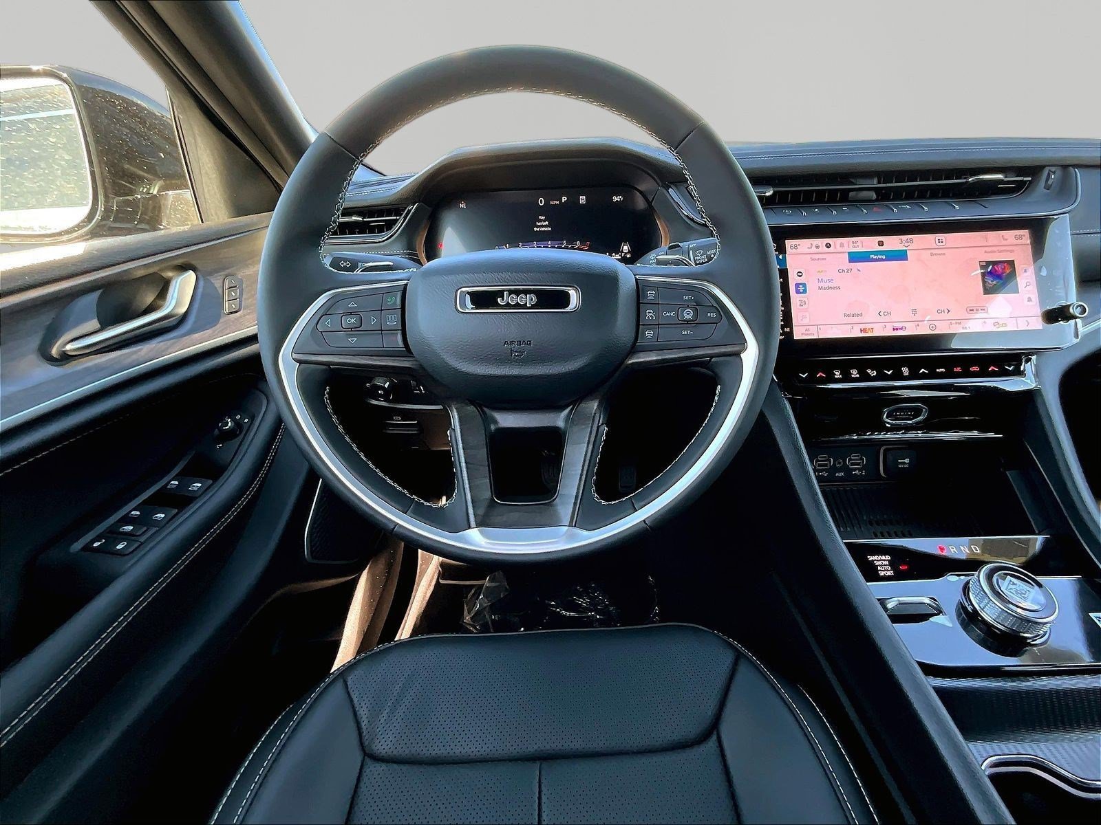 New 2027 Jeep Grand Cherokee Limited AWD/4WD image 9