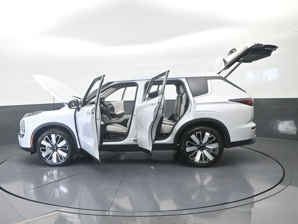 New 2026 Mitsubishi Outlander SE FWD image 76
