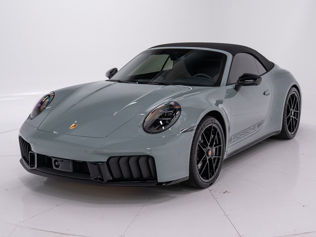 Used 2026 Porsche 911 Carrera GTS RWD image 10