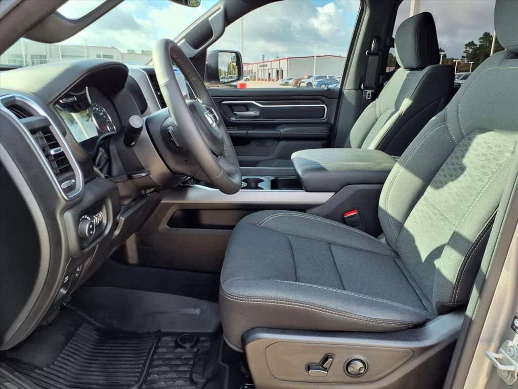 Used 2025 RAM 1500 Lone Star image 16