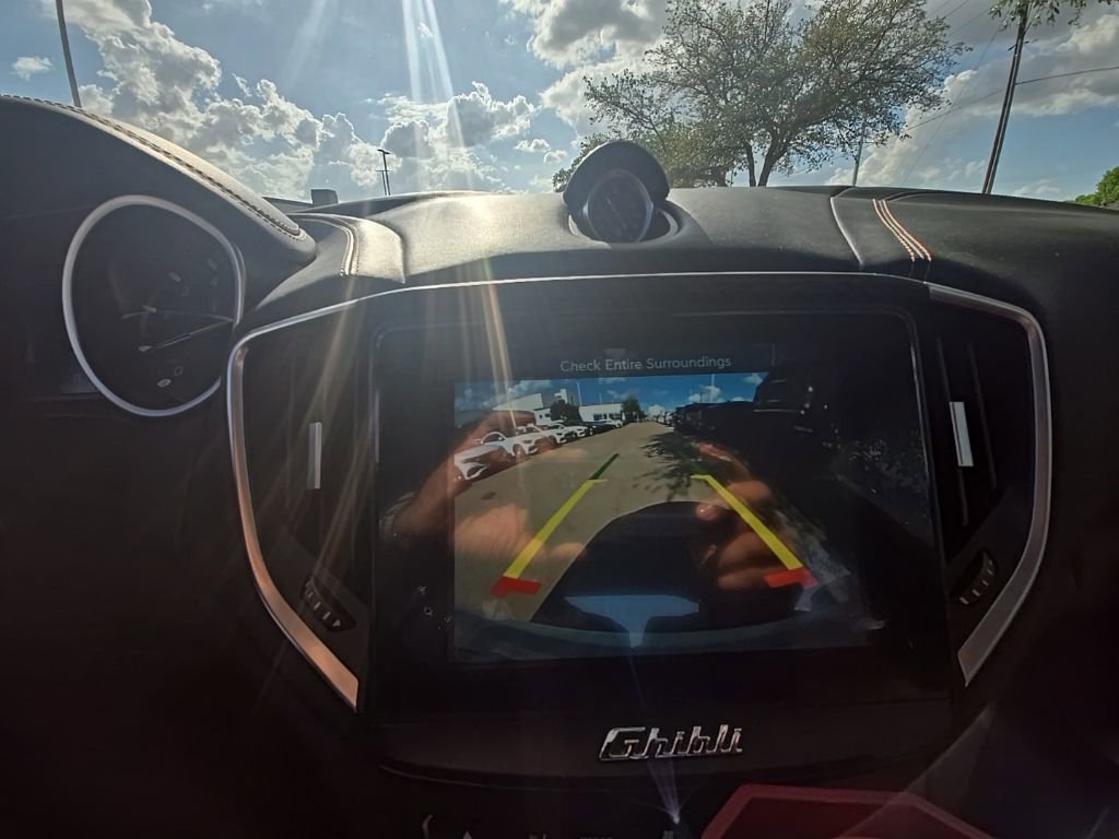 Used 2018 Maserati Ghibli S image 18