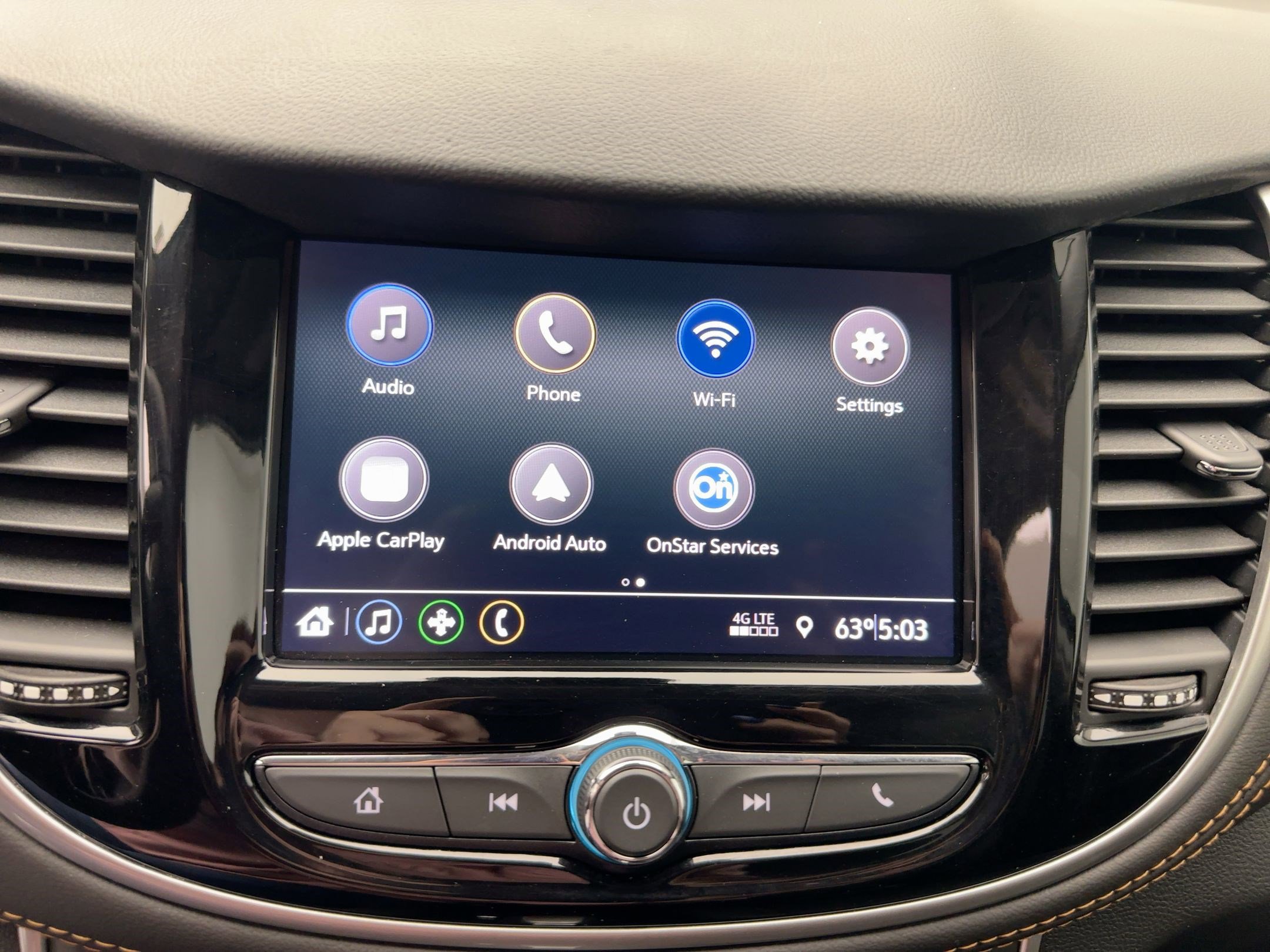 Used 2022 Chevrolet Trax LT w/ LT Convenience Package image 22