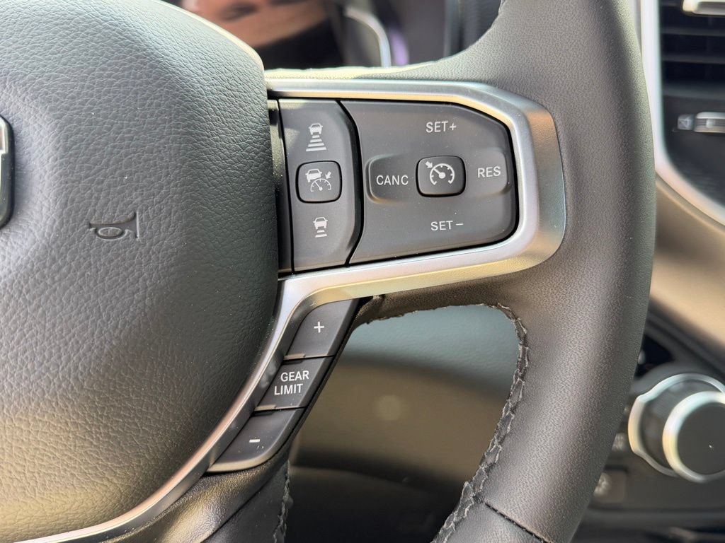 New 2026 RAM 1500 Big Horn AWD/4WD image 18