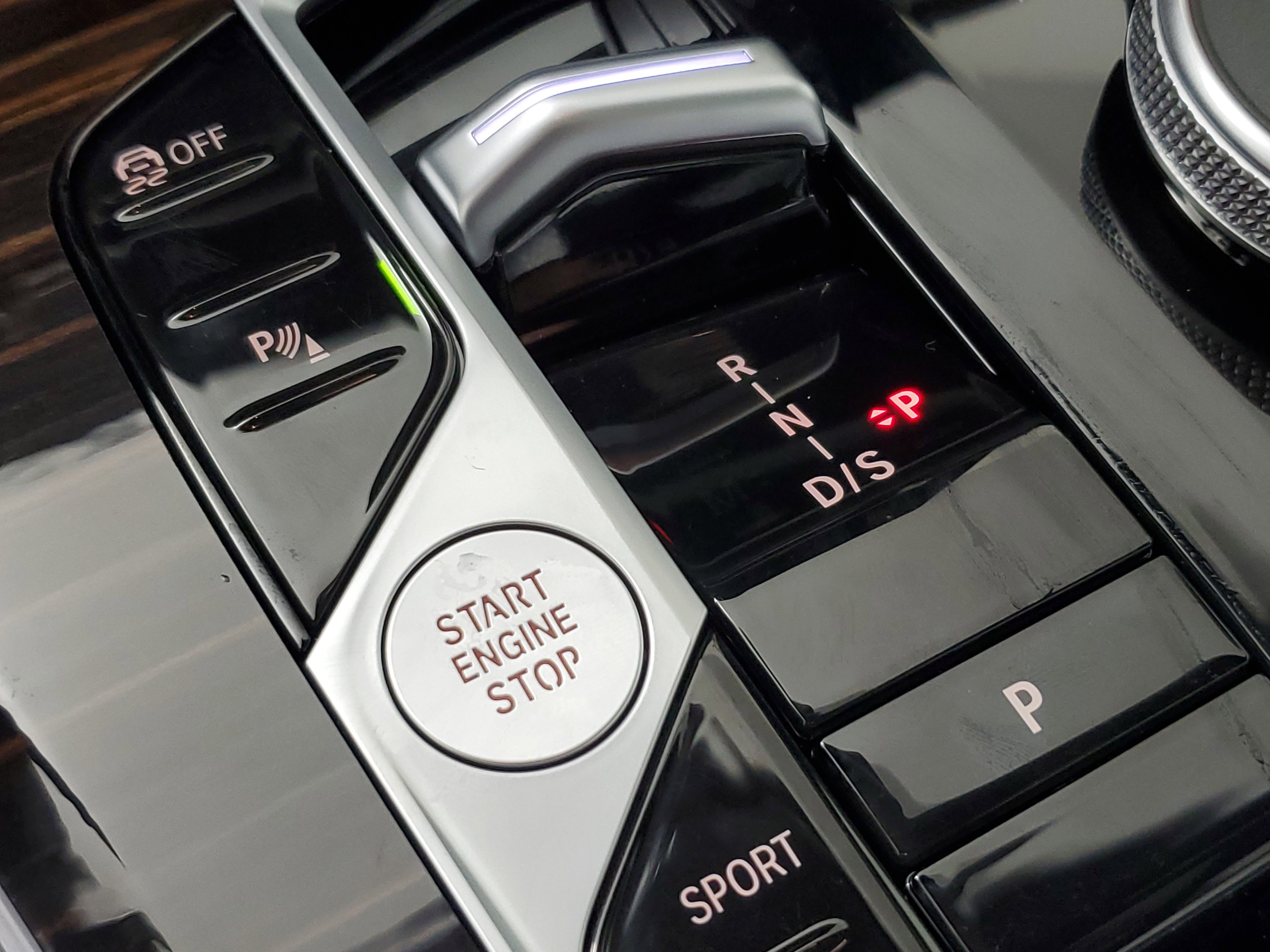 Certified 2026 BMW X5 xDrive40i w/ Climate Comfort Package image 22