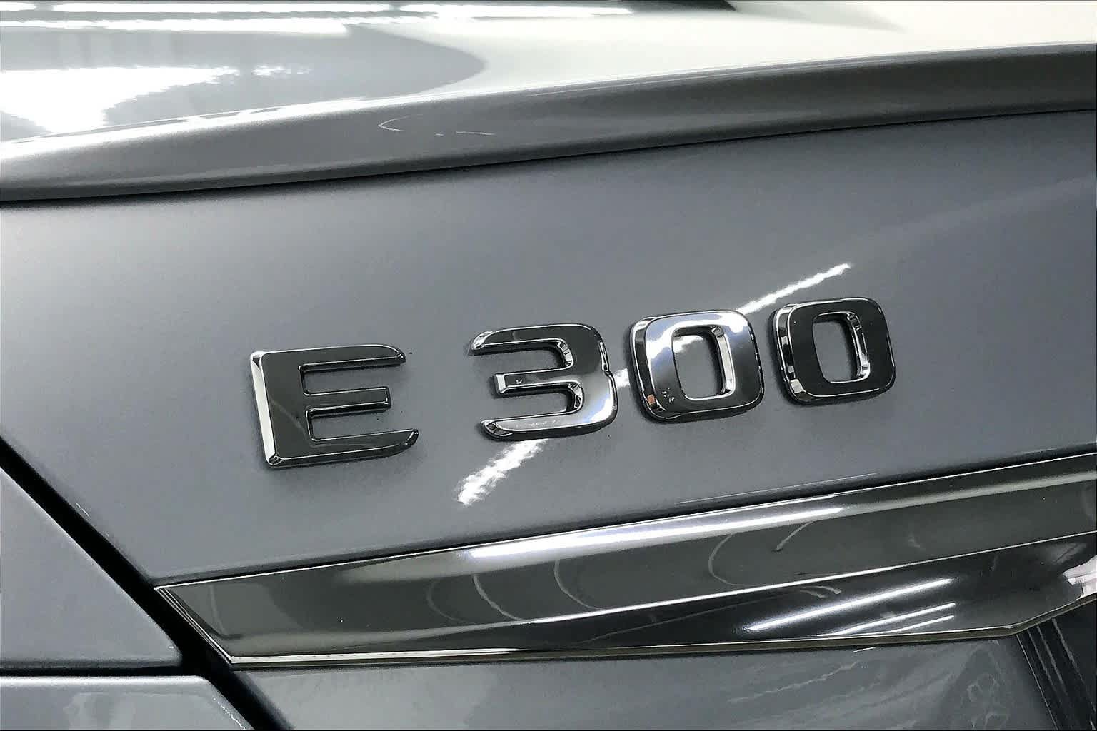 Certified 2017 Mercedes-Benz E 300 image 26