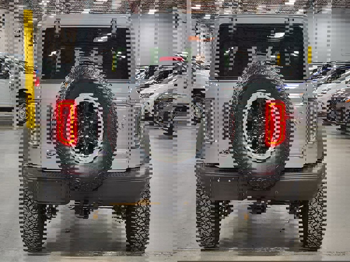 Used 2022 Ford Bronco Badlands w/ Sasquatch Package image 10