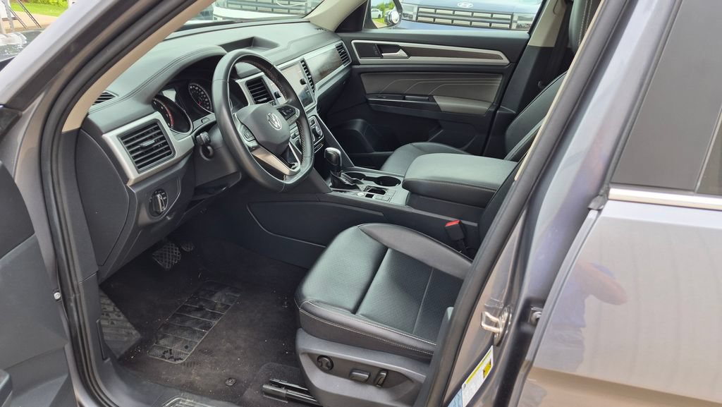 Used 2021 Volkswagen Atlas SE FWD image 10