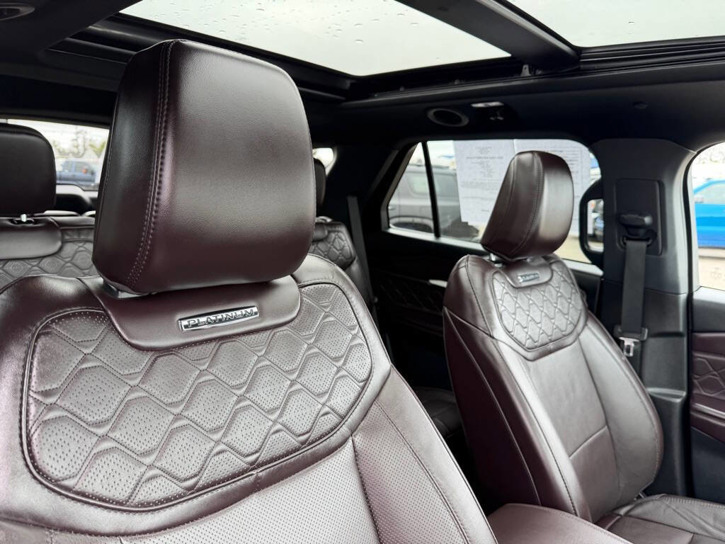 Used 2025 Ford Explorer Platinum w/ LUX Leather Package image 59