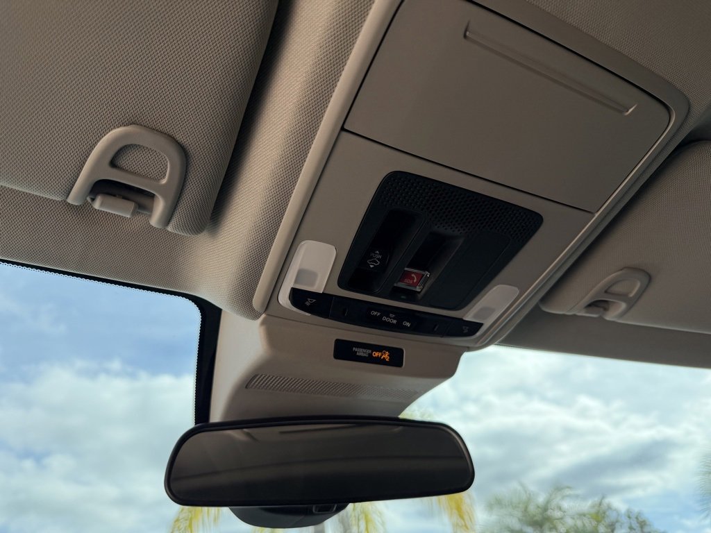 Certified 2024 Honda Accord EX image 18