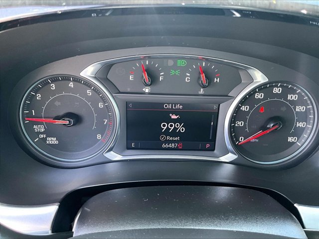 Used 2021 Chevrolet Traverse RS FWD image 21