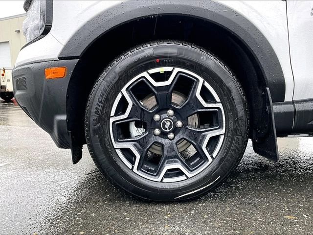 New 2025 Ford Bronco Sport Outer Banks AWD/4WD image 28