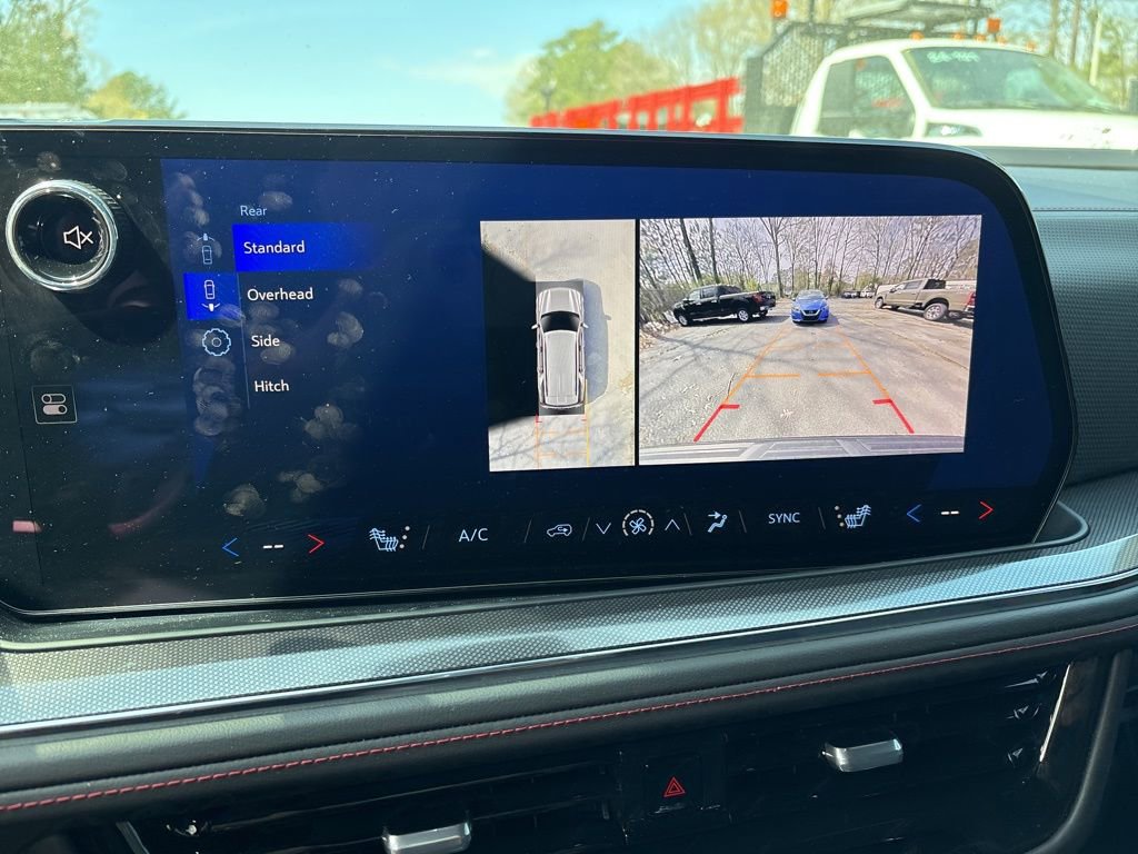 Used 2025 Chevrolet Tahoe RST w/ Comfort Package image 16