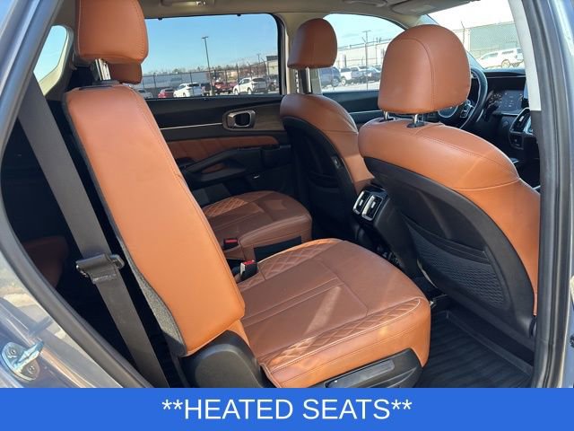 Used 2023 Kia Sorento AWD image 12