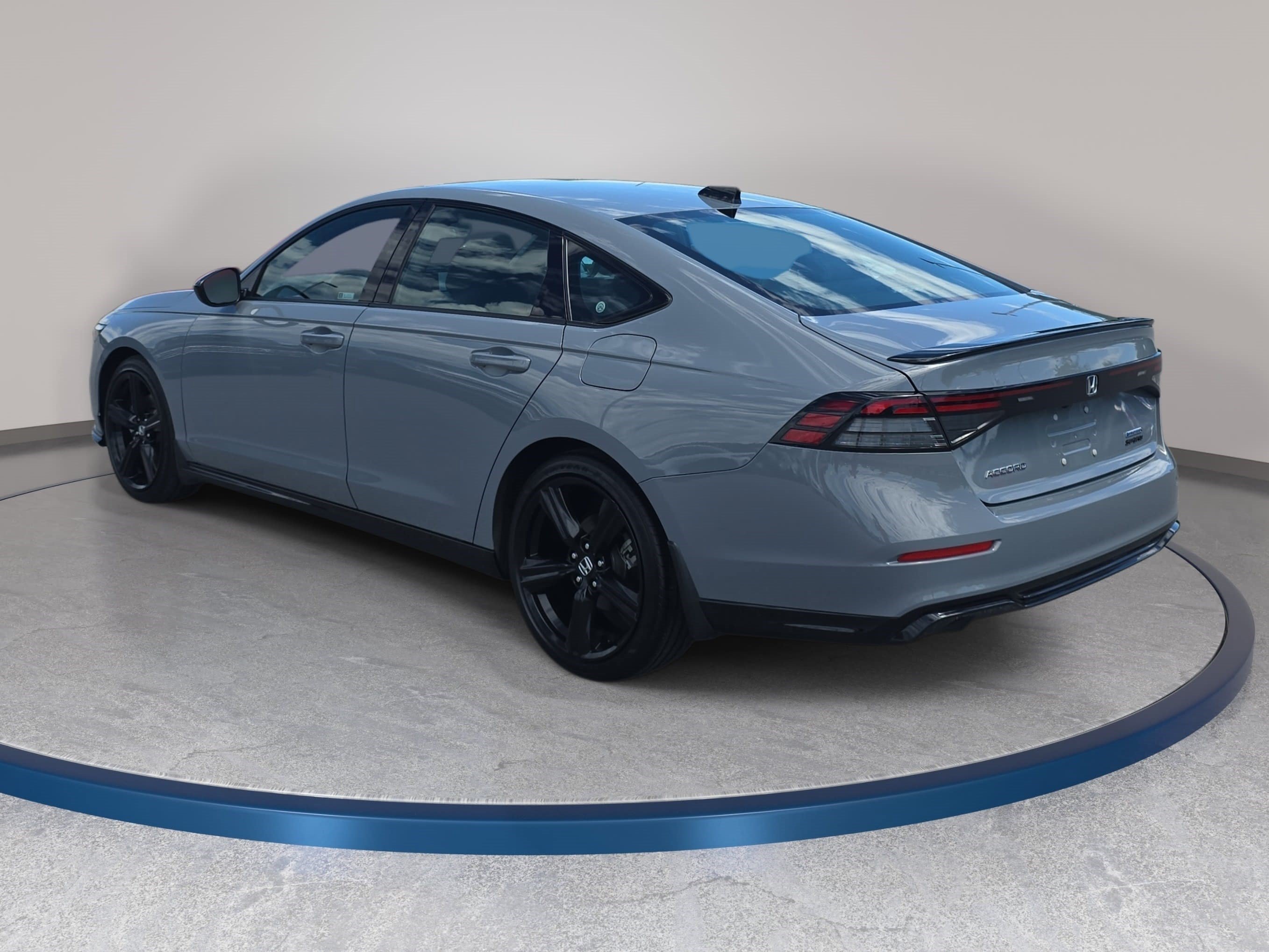 Used 2023 Honda Accord Sport image 7