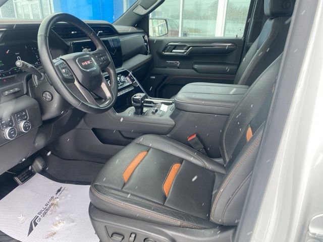 Used 2024 GMC Sierra 1500 AT4 w/ Technology Package image 8